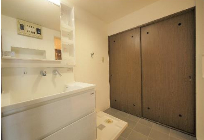 ハウベストマンション長嶺2番館1005号【託麻南小・長嶺中】の独立洗面台