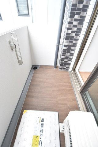 大阪市城東区鴫野西５丁目の賃貸マンションのバルコニー