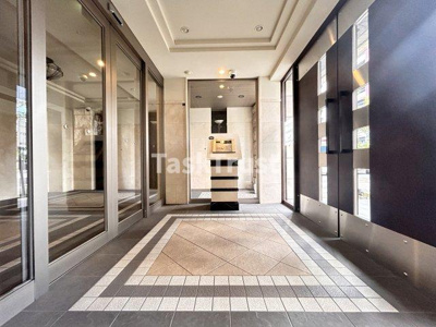 【エントランス】 | プレサンス大阪城公園ファーストシート