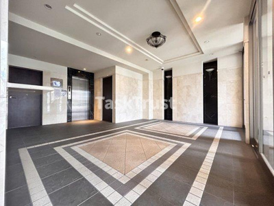 【ロビー】 | プレサンス大阪城公園ファーストシート