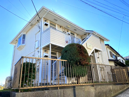 エステートピア白幡の外観