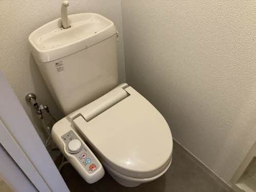 熊本市東区長嶺東８丁目のアパートのトイレ