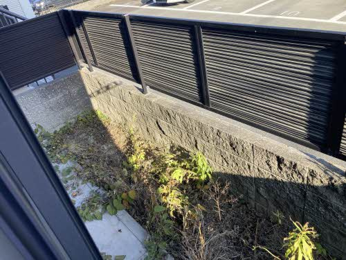 熊本市東区長嶺東８丁目のアパートのバルコニー
