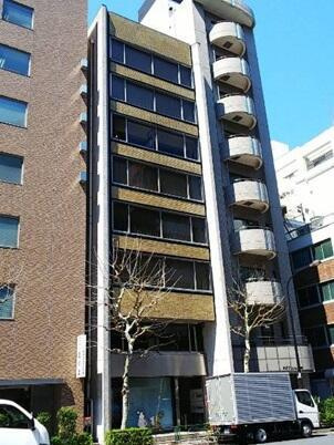 千代田区内神田１丁目の店舗一部