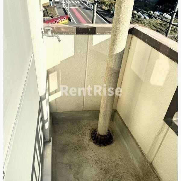 エクセランス稲島のバルコニー