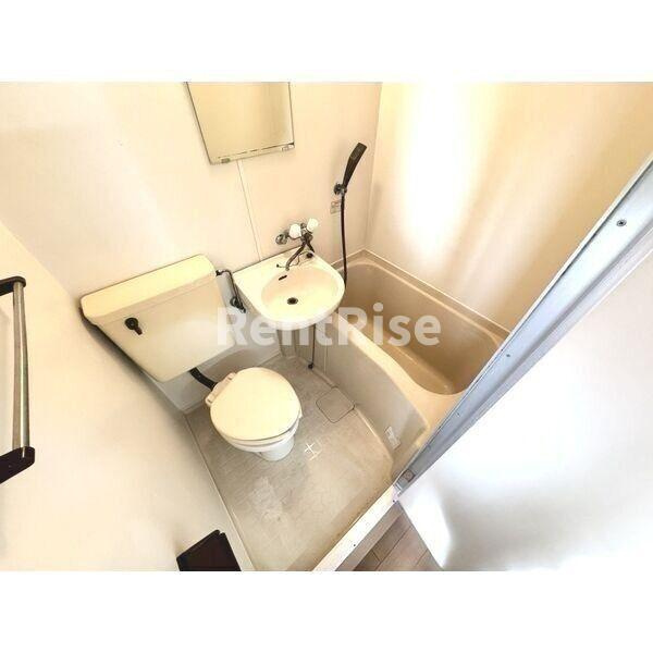 エクセランス稲島の浴室