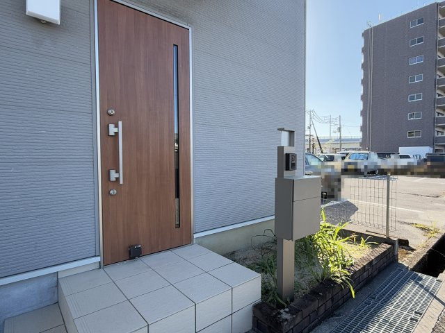 河ノ瀬貸家のエントランス