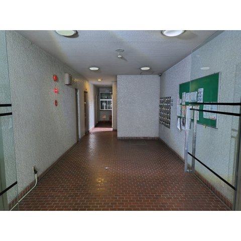 岐阜市県町２丁目の賃貸マンションのエントランス|お問い合わせは美濃善不動産駅前店へ！