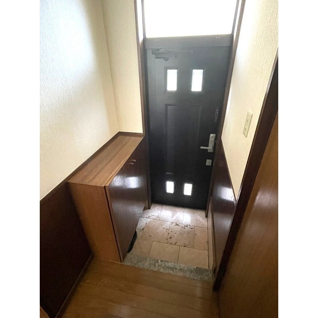 本巣郡北方町高屋太子２丁目の一戸建ての玄関