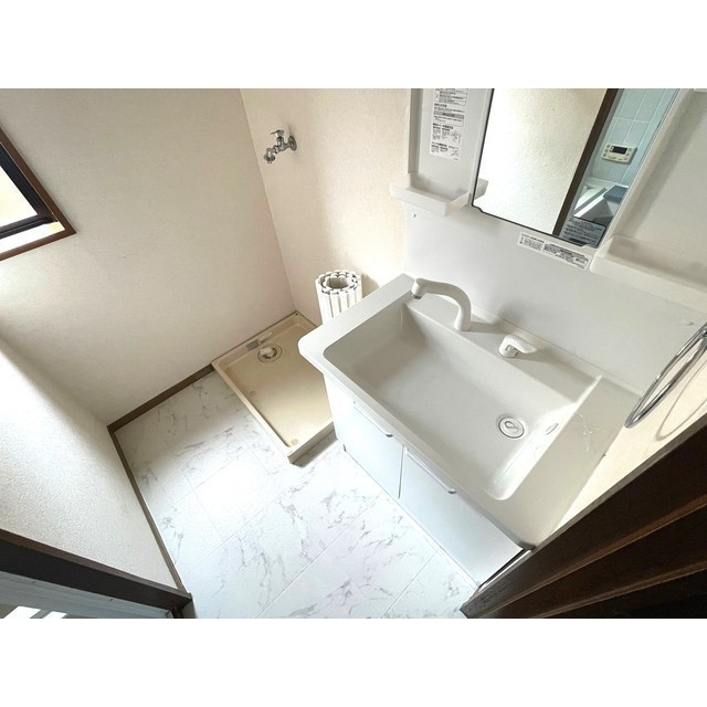本巣郡北方町高屋太子２丁目の一戸建ての洗面所
