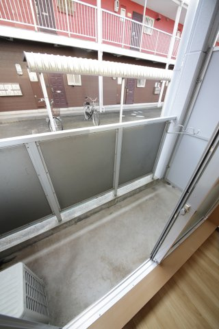 エルディム横川Ⅱのバルコニー