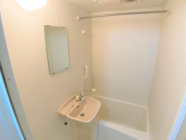 【洗面所】 | 設備仕様は号室により異なる為、現況を優先とします。