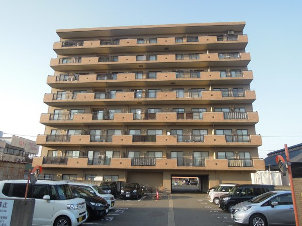 アパガーデンコート西方の画像