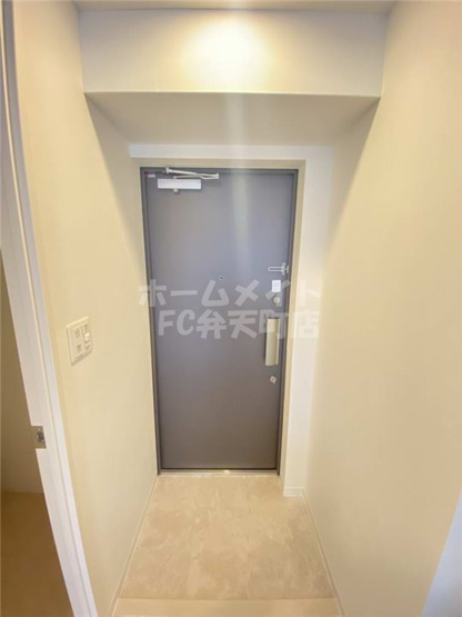 【玄関】 | La Benten | 収納もある玄関です