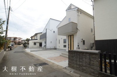 【前面道路含む現地写真】 | 海老名市上今泉５丁目　新築戸建て　全２棟【仲介手数料無料】 | □■当社なら諸費用を最大限削減できます■□