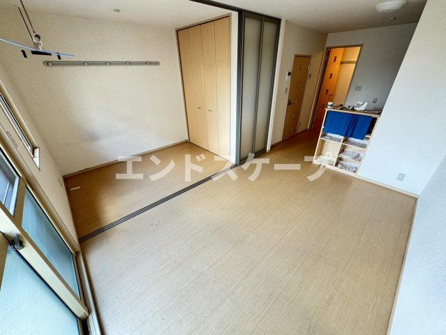 プリマヴェーラの洋室|高崎、前橋エリアのお部屋探しはエンドスケープまで！お客様の理想お聞かせ下さい♪