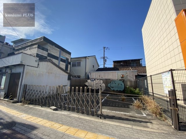大阪市城東区鴫野東1丁目の前面道路含む現地写真
