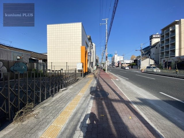 大阪市城東区鴫野東1丁目の前面道路含む現地写真