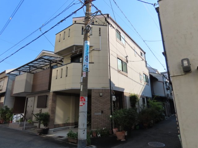 生野区鶴橋３丁目住宅の前面道路含む現地写真