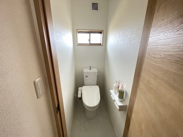 上里町七本木　中古3480のトイレ