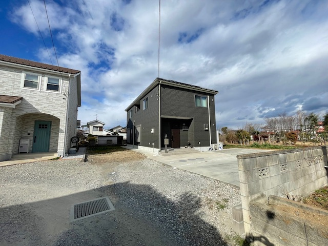 上里町七本木　中古3480の駐車場