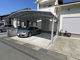 中古戸建の駐車場