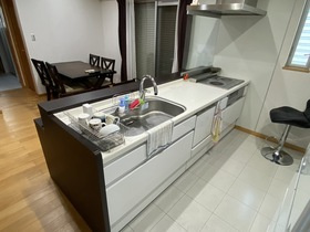 中古戸建のキッチン