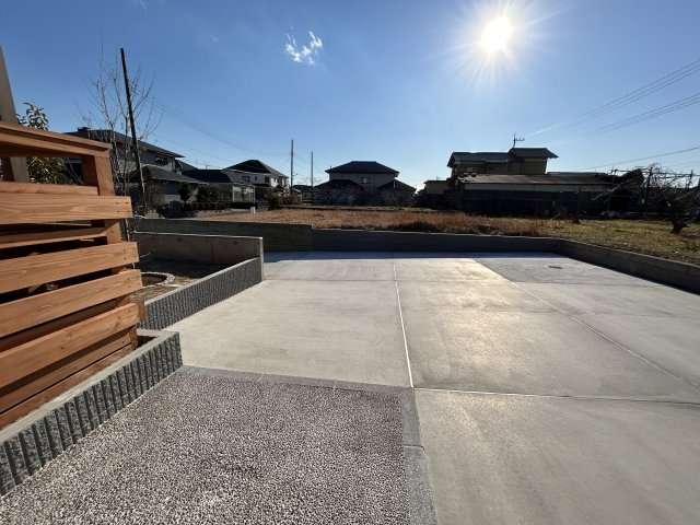 木田余東台1丁目　ガレージ付き住宅の駐車場|駐車場