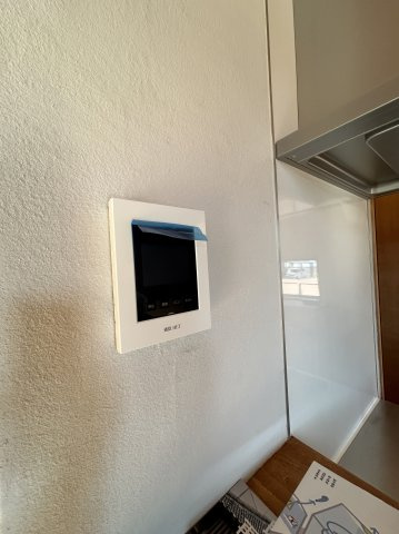 木田余東台1丁目　ガレージ付き住宅の設備|来訪者の確認ができるTVドアホン