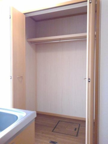 パルフォレストＢの収納