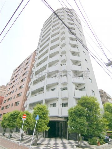 コンフォリア西蒲田の外観