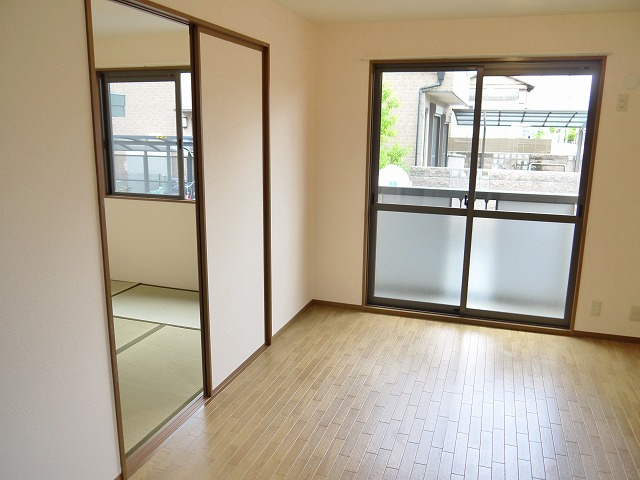 ラフィーネ結崎　Ａ棟