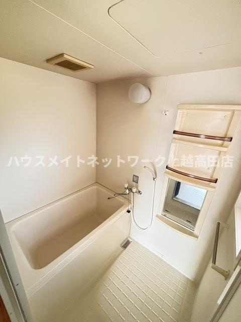 ウイングヒルズＡ棟の浴室|浴室