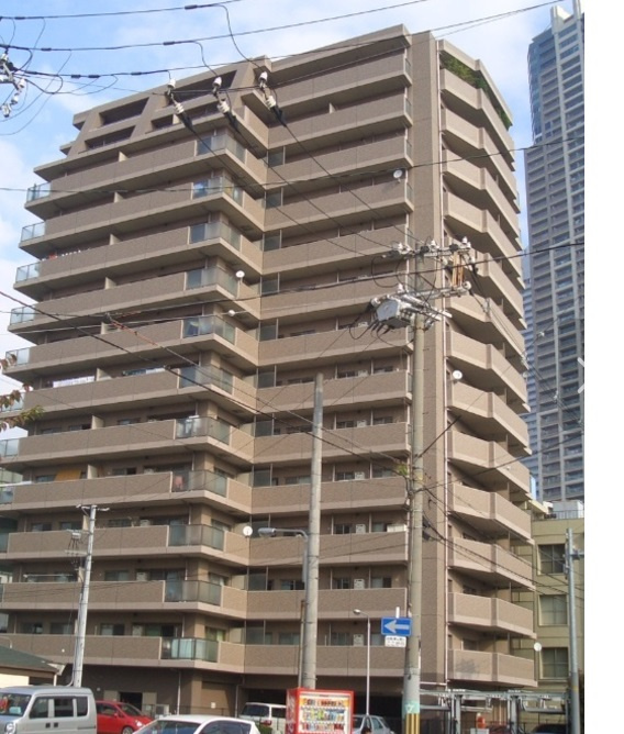 大拓メゾン弁天町磯路公園の外観