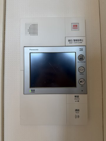 ネバーランド大津GRANBAY　5階の防犯設備|マンション内はオートロックで訪問者をこちらから確認できます◎