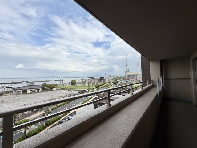 ネバーランド大津GRANBAY　5階の展望|物件からの眺望は琵琶湖を一望できます♪
