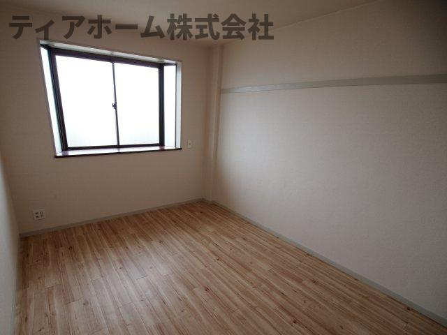 香芝市逢坂２丁目の賃貸マンションの居間・リビング|リビングです