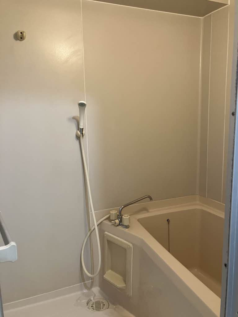 サンライズ三滝橋の浴室|落ち着いた空間のお風呂です