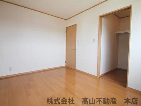 TownHillsBの内装
