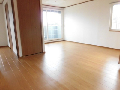 【洋室】 | プリマヴェーラ