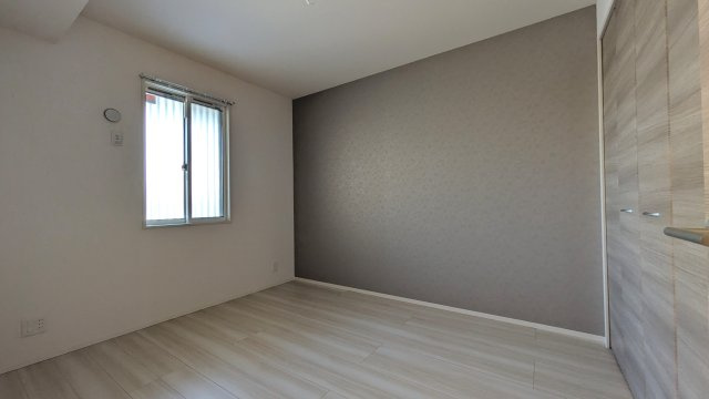 【寝室】