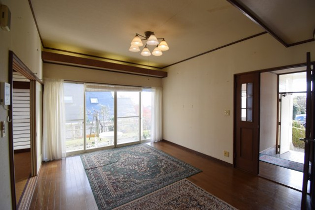 【居間・リビング】 | 大室高原別荘地　戸建
