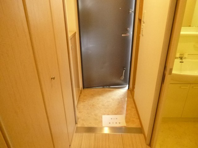 セルジュYS姫路の玄関