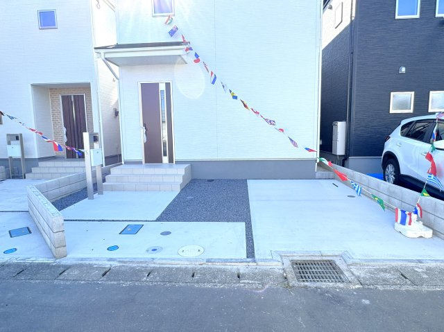 八潮市伊勢野新築戸建の駐車場|４号棟駐車スペース