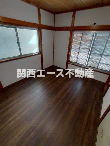 【洋室】 | 北条５丁目貸家