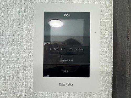 太白区山田自由ヶ丘のその他|来客時に顔を見て確認することが出来るTVモニター付きインターホン♪お子様の留守番のさいも安心ですね♪