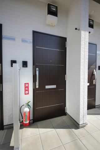 クレール上池田のエントランス