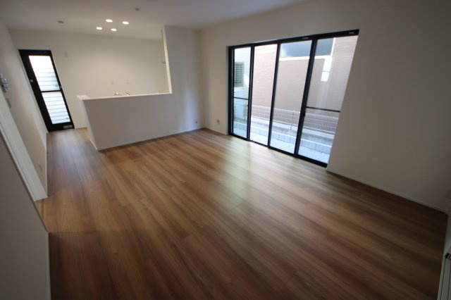 《仲介手数料無料》北区日進町１丁目35-41(全1戸)新築一戸建て