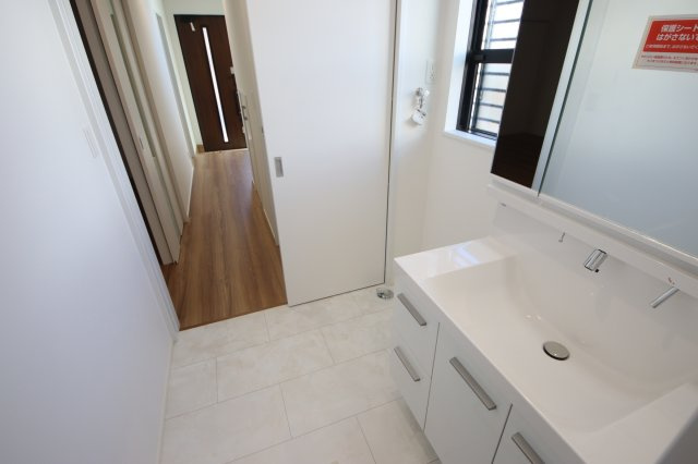 《仲介手数料無料》北区日進町１丁目35-41(全1戸)新築一戸建てのキッチン|撮影日 2024年12月6日 13:00 晴れ