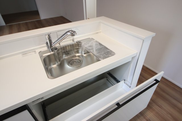 《仲介手数料無料》北区日進町１丁目35-41(全1戸)新築一戸建てのキッチン|撮影日 2024年12月6日 13:00 晴れ